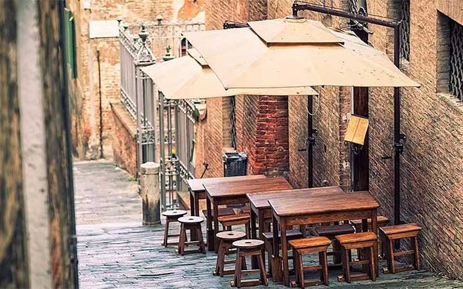 toskana-beitragsbild Gasse in der Toskana