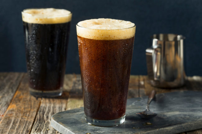 frothy-nitro-cold-brew-coffee-picture-id641501792 Cold Brew Nitro