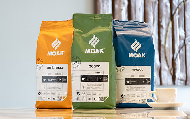 Produktvergleich MOAK Kaffee Drei Kaffeepackungen